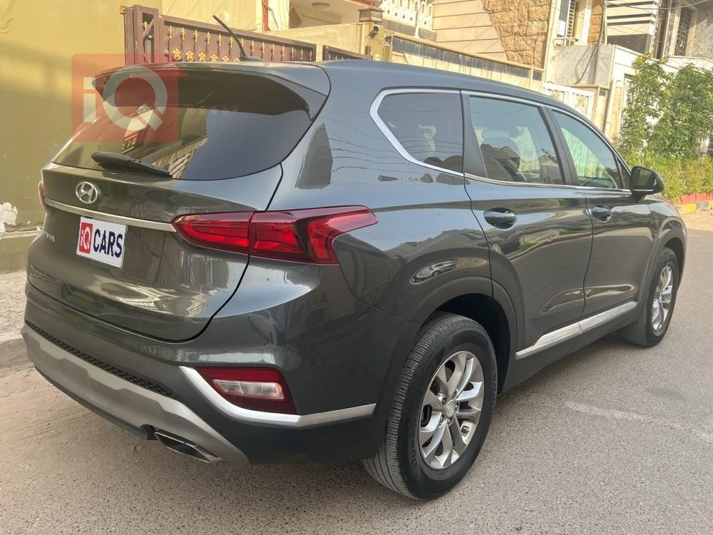 هيونداي سانتافي